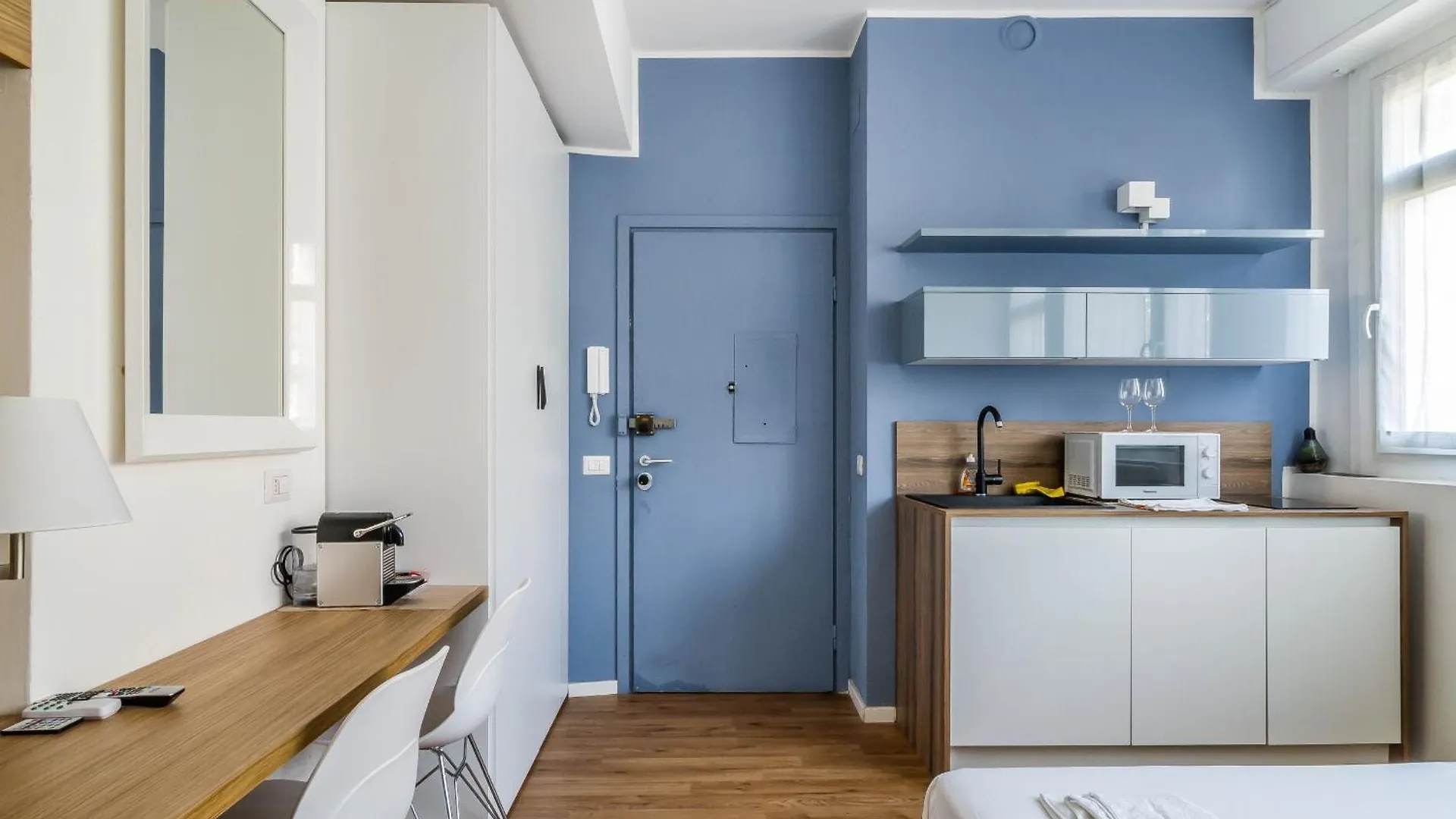 Citta Studi Design Apartments By Rentopolis Milan 0*,  Italy